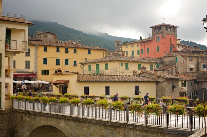 Piazza, Loro Ciuffenna